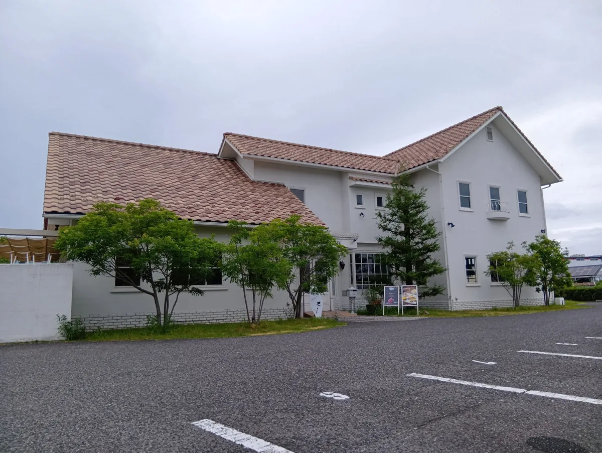 【地元目線】キンボシ パスタ カフェは子連れOK？<span class="em-red">個室・広い駐車場・生パスタ＆ケーキ</span>まとめ